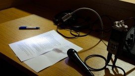 unibz insight: Freie Universität Bozen lanciert Podcast im neuen Newsroom
